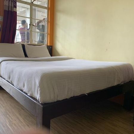 Sweet Home Guest House Shillong Dış mekan fotoğraf